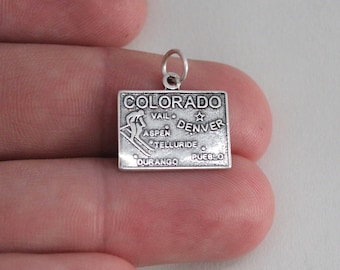 Ciondolo in argento Sterling 925 con gioielli in opale australiano all'ingrosso Ciondolo in argento Sterling 925 con gioielli in opale australiano all'ingrosso
