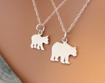 Sterling Silver Simple Mama Bear and Baby Bear Necklace Set, Mama and Baby Bear Charm Necklaces, Mother Daughter Necklace Set