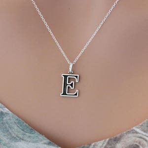 Uppercase E Necklace 