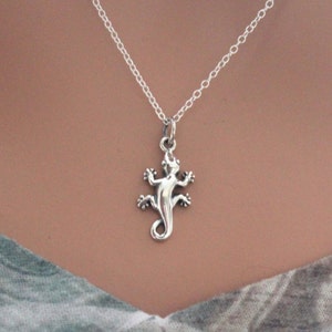 Collar con dije de geco en plata esterlina, collar con dije de lagarto, collar de geco, collar de lagarto de plata, lindo collar de lagarto, regalo para amantes de los lagartos