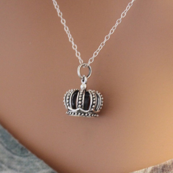 Collier de charme de couronne réaliste en argent sterling, collier pendentif couronne 3D, collier de couronne, collier de couronne de la reine, collier de charme de couronne