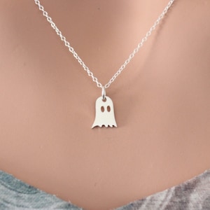 Funny Ghost Stay-Puft Cross Necklace Customized Religious Silvery Jewelry Zinc Alloy Pendant Chain