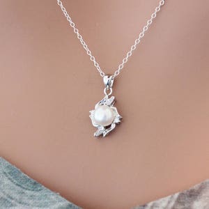 Elegant Freshwater Pearl Necklace with Small CZ Stones, Sterling Silver Bridesmaid Gift Necklace, Pearl Pendant Necklace, Pearl Necklace