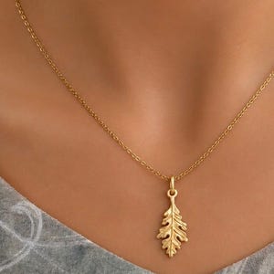 Bronze Oak Leaf Charm Necklace
