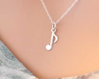 Collana Con Ciondolo Nota Musicale Chiave Acuta – Zirconi Tono Argento – Nuova Senza Etichette