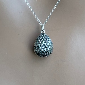 Sterling Silver 3D Dragon Egg Necklace: Scaled Charm