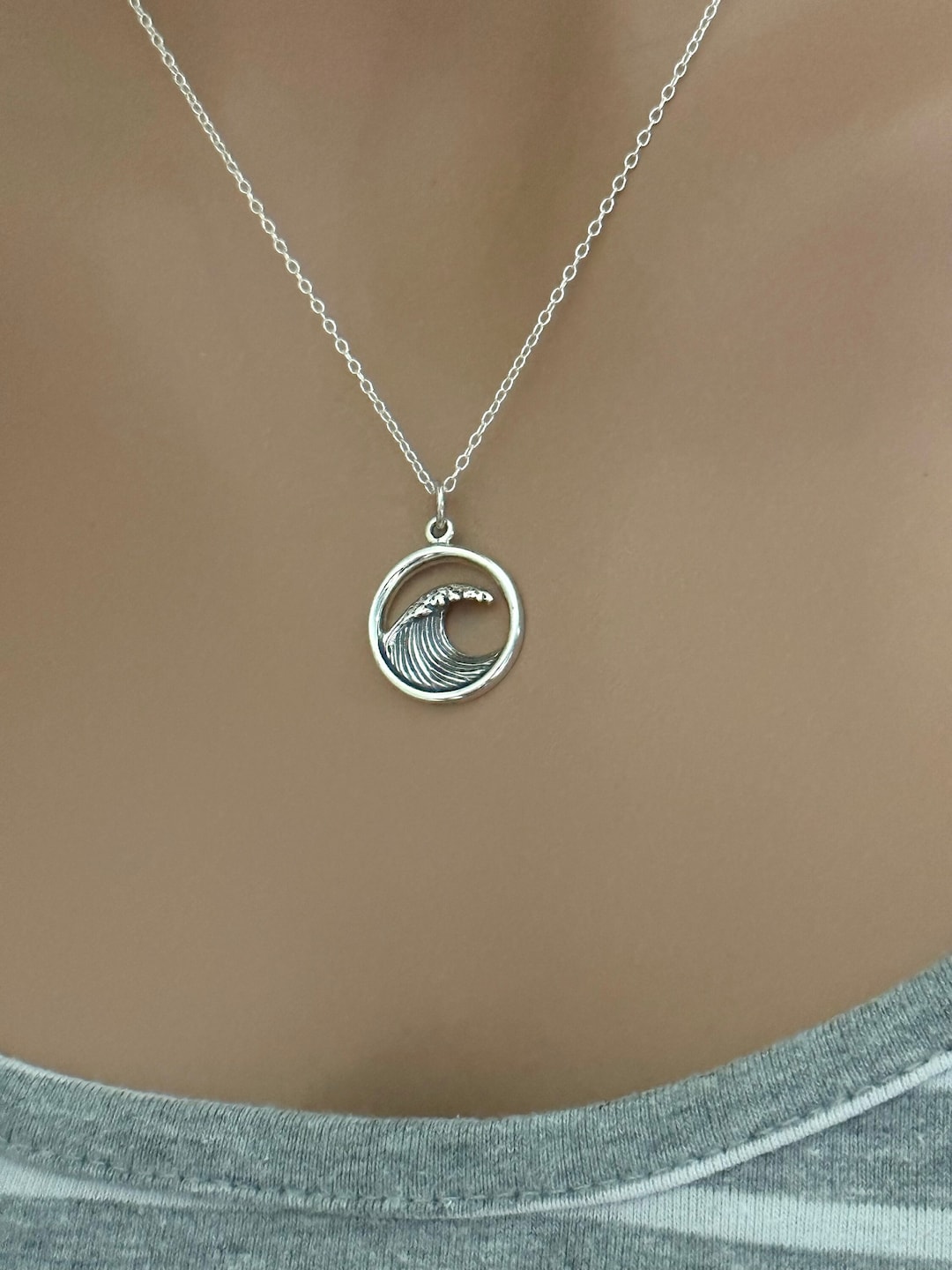 ★HARANG★ HR 337N_Stone from Ocean Necklace Ocean Wave Oval Necklace – Elegant Beach-Inspired Pendant