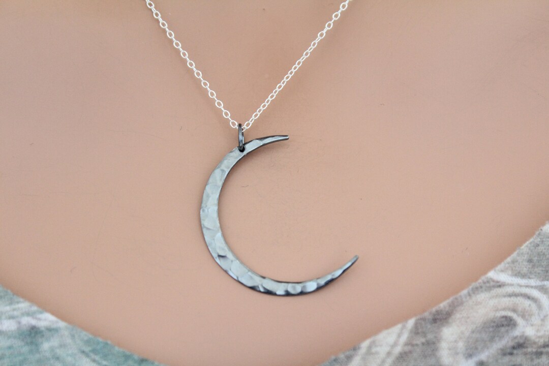 Sterling Silver Hammered Crescent Moon Necklace - Etsy
