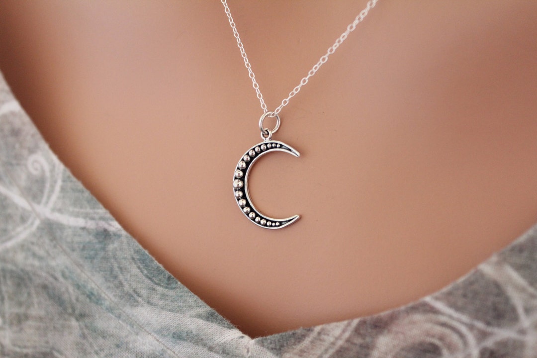ネックレス・ペンダント [LOVE ME MONSTER] Vintage Moon Necklace il_1080xN.1189681469_pcua.jpg