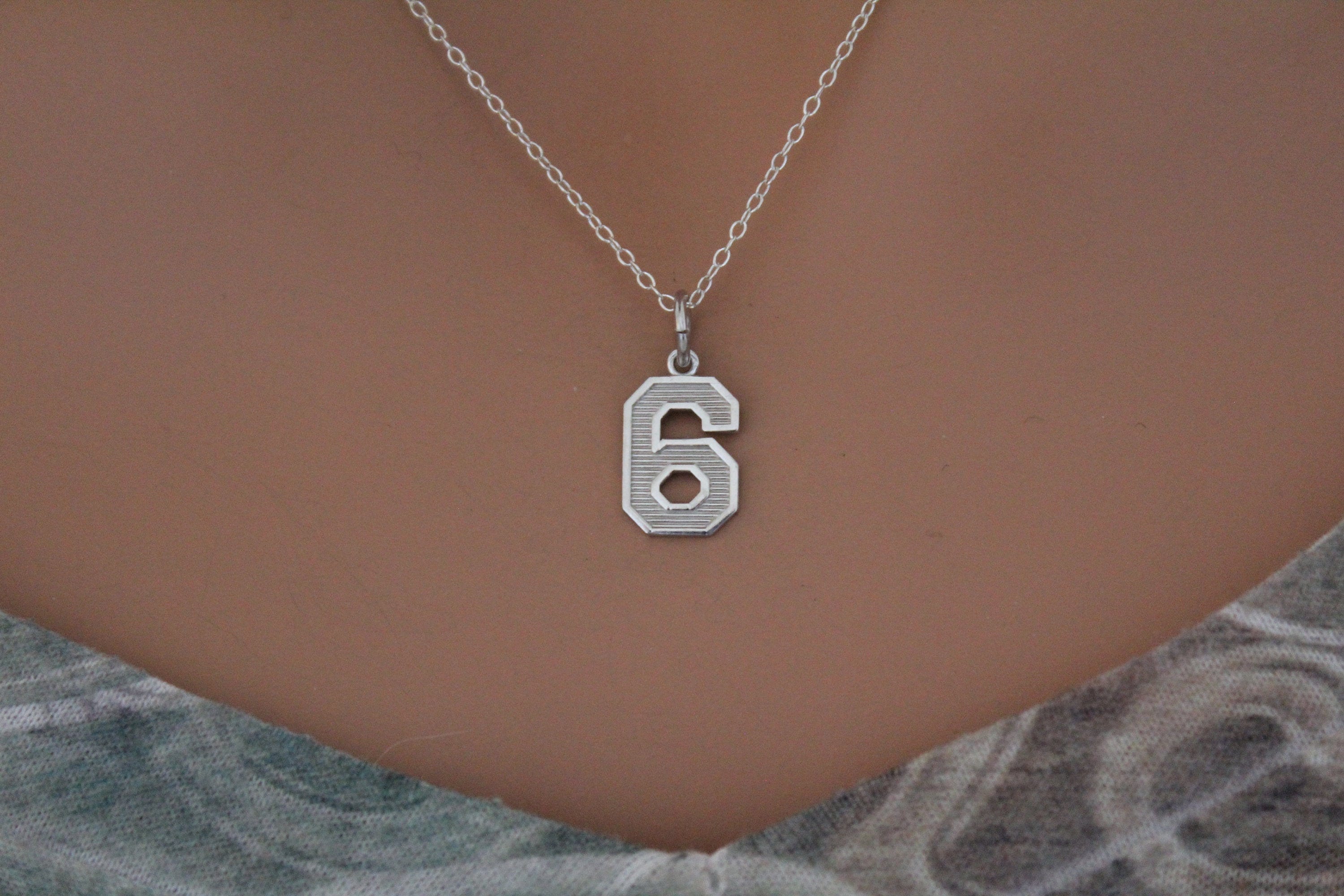 ★SENTIMENTS★ NO.418 [SILVER] NECKLACE Salli Silver Tone Symmetrical Embellished Sterling Silver