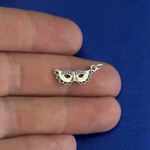 Sterling Silver Mardi Gras Mask Charm, Sterling Silver Mardi Gras Mask Pendant, Silver Mardi Gras Mask Charm, Mardi Gras Mask Pendant
