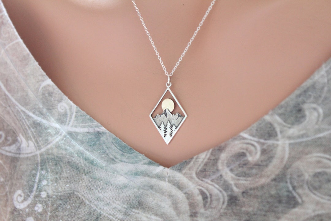 Mountain diamond necklace Clearance