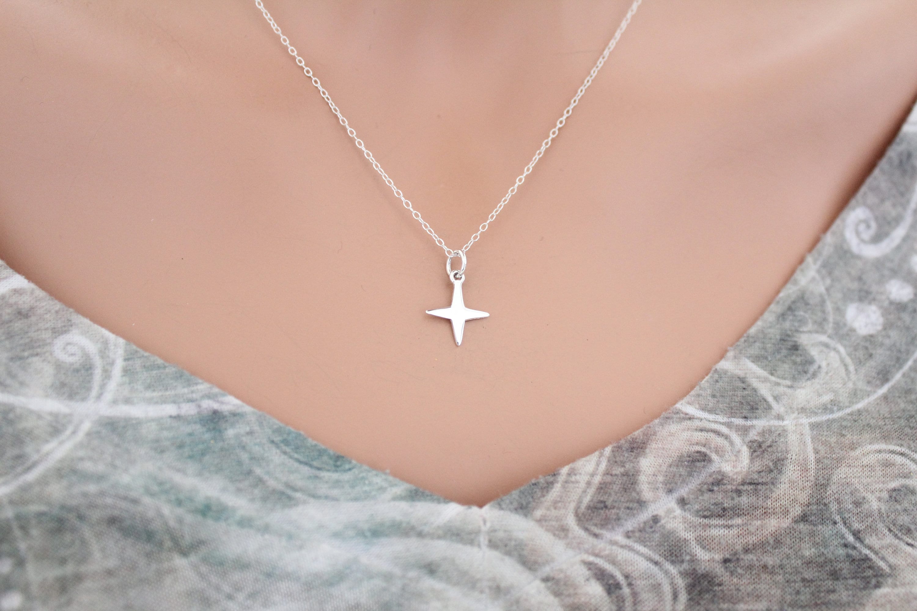 4 star necklace deals