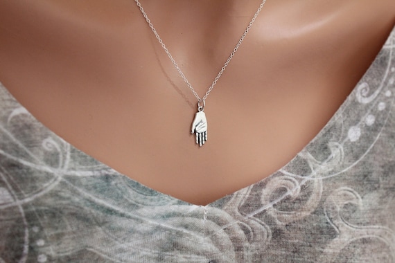 Hand charm necklace deals