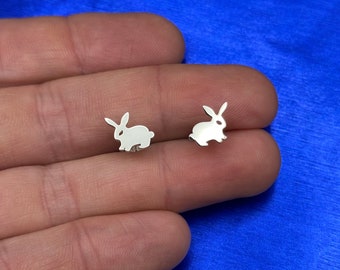 Pendientes de conejito de plata de ley: Joyas de conejo pequeño