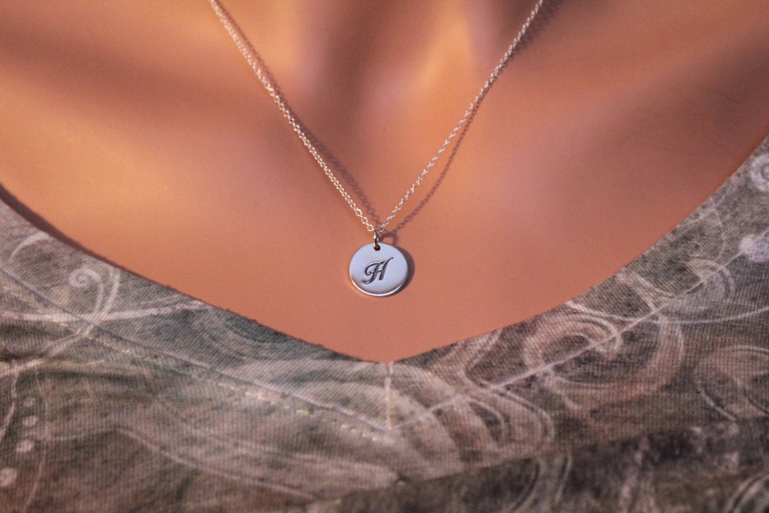 Sterling Silver Cursive 'H' Initial Necklace - Etsy