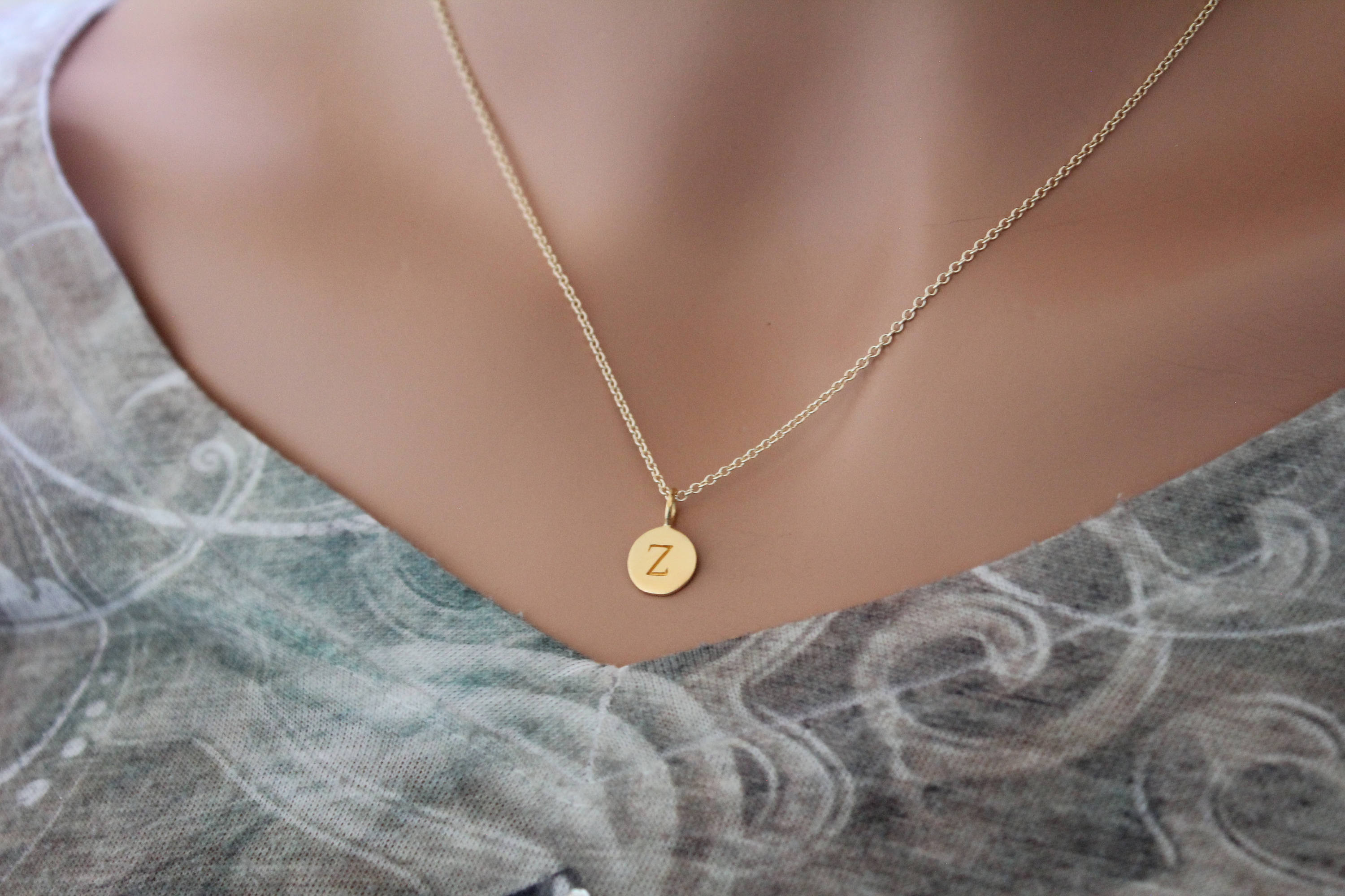 ネックレス・ペンダント SEOOOCOOKIE AUXER GOLD NECKLESS 4BMS024 Gold Simple Z Initial Necklace, Gold Stamped Z Necklace