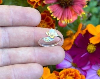 Ring i sterlingsilver med kornvedblomma: Bronsblad, justerbart band