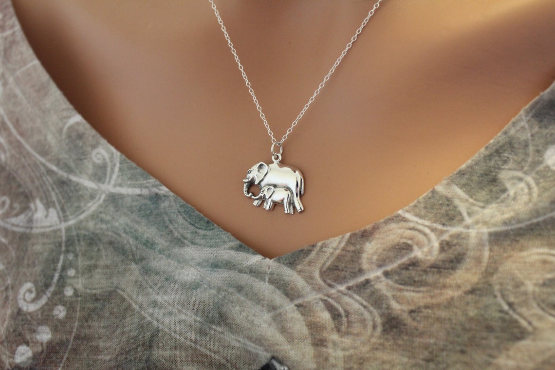 Tny Baby Elephant Pendant Necklace N Sterlng Slver, Slver Or Gold