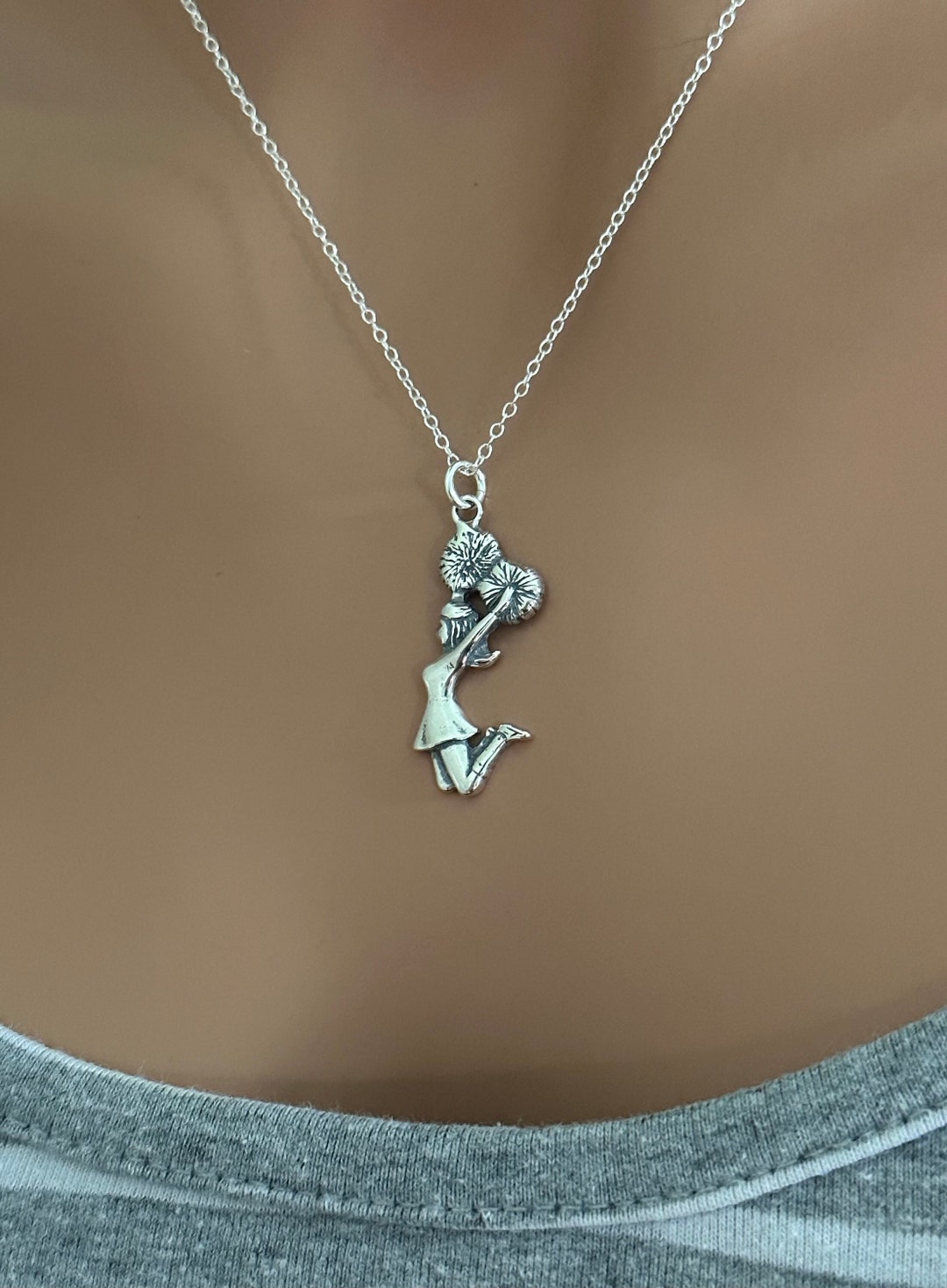 Collana Ginnastica - Ciondolo personalizzato con nome in argento sterling - Collana con ciondolo Ginnasta per bambine - Italia