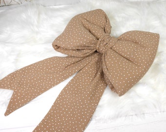 Extra large door loop made of muslin Christmas decoration in beige with white dots