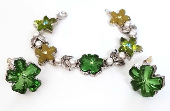 NINA RICCI-GRIPOIX, gripoix glass clip bracelet an