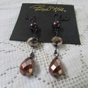 Vintage Birch Hill Mint op kaart paars zilver magenta kristal drop doorboorde oorbellen NOS Bruiloft gratis verzending VS