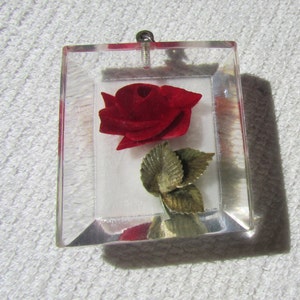 Vintage reverse carved clear Lucite with rose  flower pendant necklace estate find free shipping USA