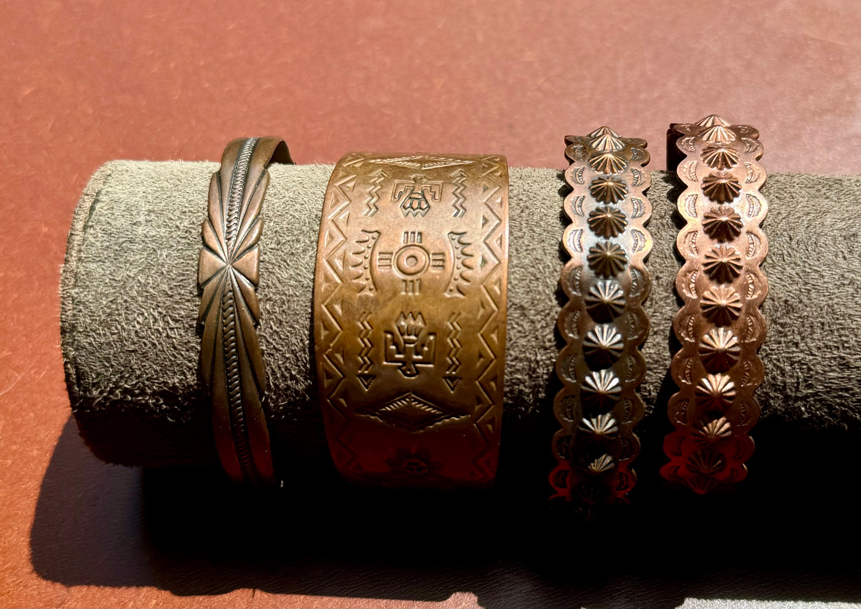 USA Vintage 60s 70s COPPER DECO BANGLE