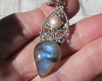 vintage sterling pendant unique Labradorite and pearl  hand crafted OOAK silver NOS great gift New Old Stock free shipping USA