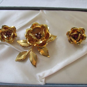 Vintage Strass Brosche und Ohrringe Blumen Set Demi Parure neu in Box ungetragen kostenloser Versand USA
