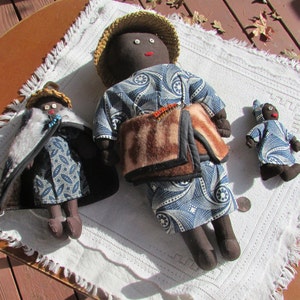 3 vintage hand made dolls Mother and children folk art 1970&#39;s African excellent shape collectible ethnic tribal rag dolls free shipping USA