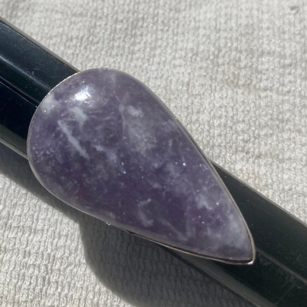 Vintage charoite ring sterling silver chunky massive unisex ring vintage pale purple teardrop gemstone ring size 9 free shipping USA