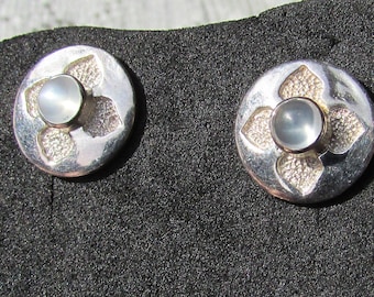 Vintage flower with moonstone dainty pierced stud earrings sterling 925 silver stud earrings gemstone earrings NOS free shipping USA