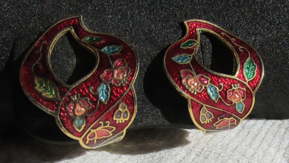 Vintage earrings flower and  butterfly half hoops… - image 7