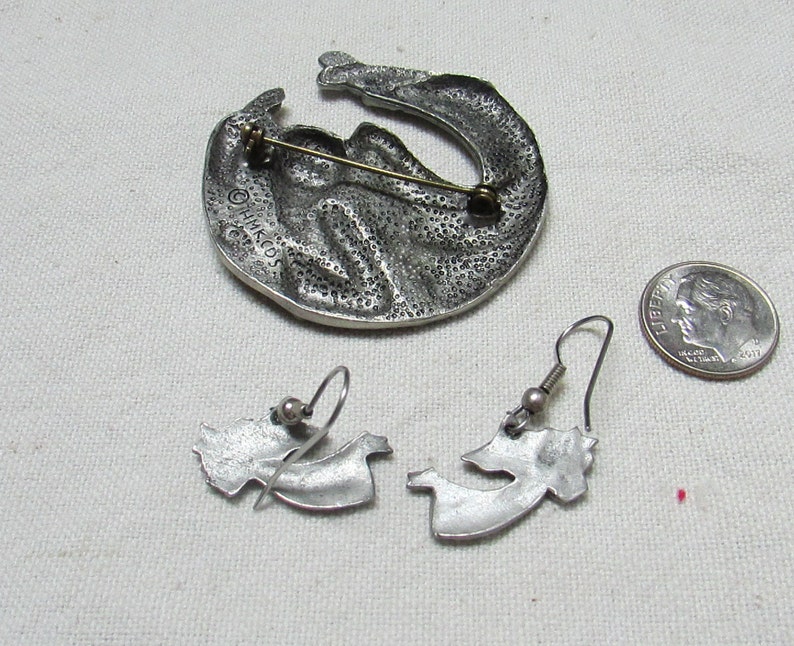 Vintage Hallmark angel holiday Christmas brooch pin antique pewter with coordinating pierced earrings