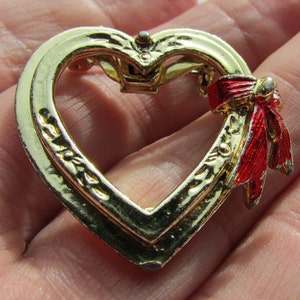 vintage pair brooches scatter pins  open hearts shabby chic valentine pin brooch pins pair free shipping USA
