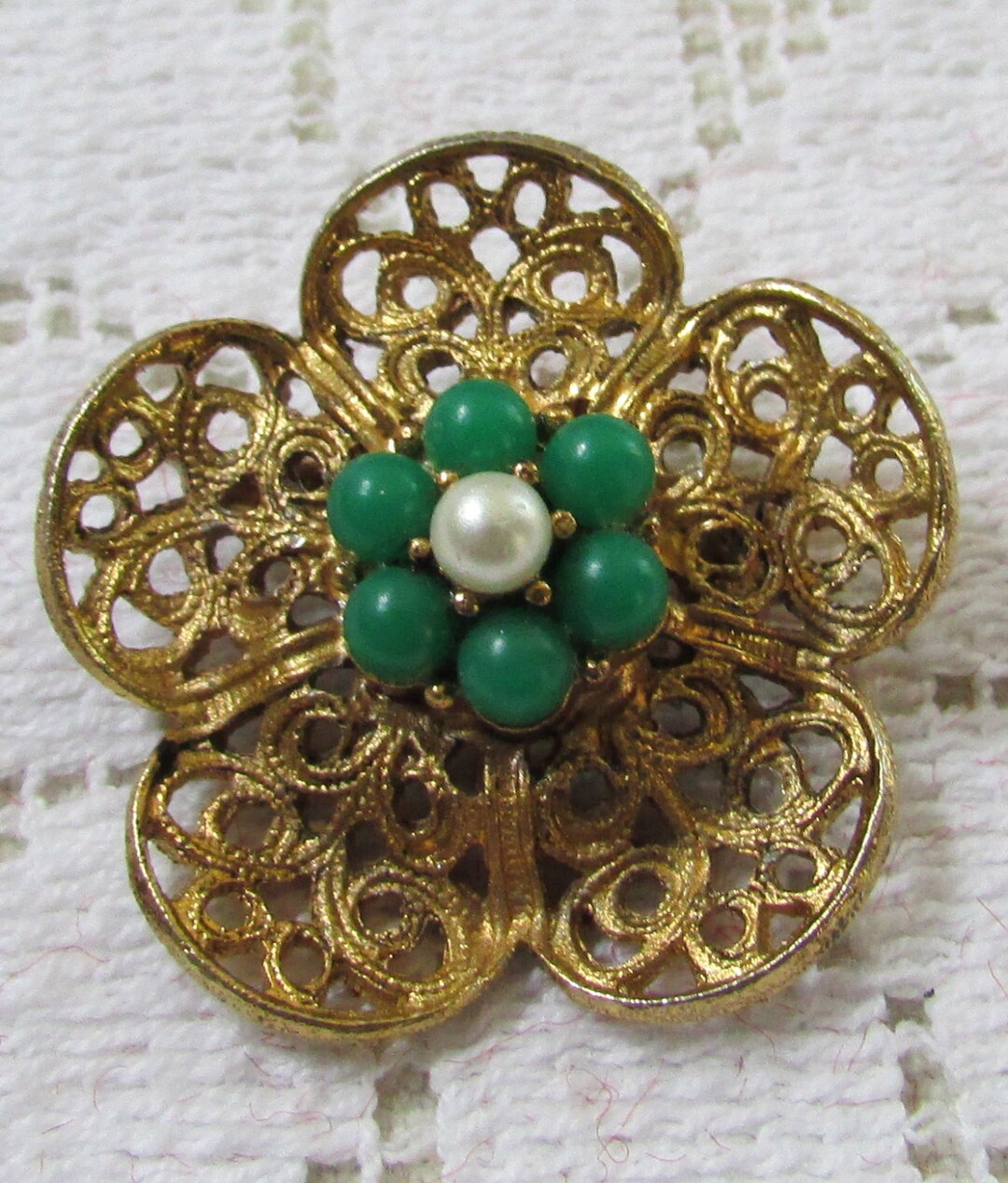 Broche Filigrane Doré Et Perles Turquoise – Bijou Fantaisie Vintage
