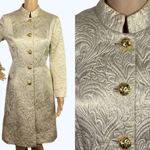 Vintage 1960s Designer Carnegie Mid Century Mod Gold Lurex Paisley Brocade Jacket Coat Small-Medium