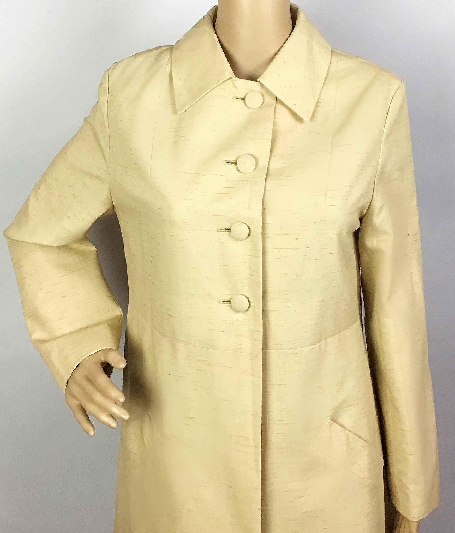 Vintage 1960s Designer Quelrayn Mid Century Mod Beige Trench