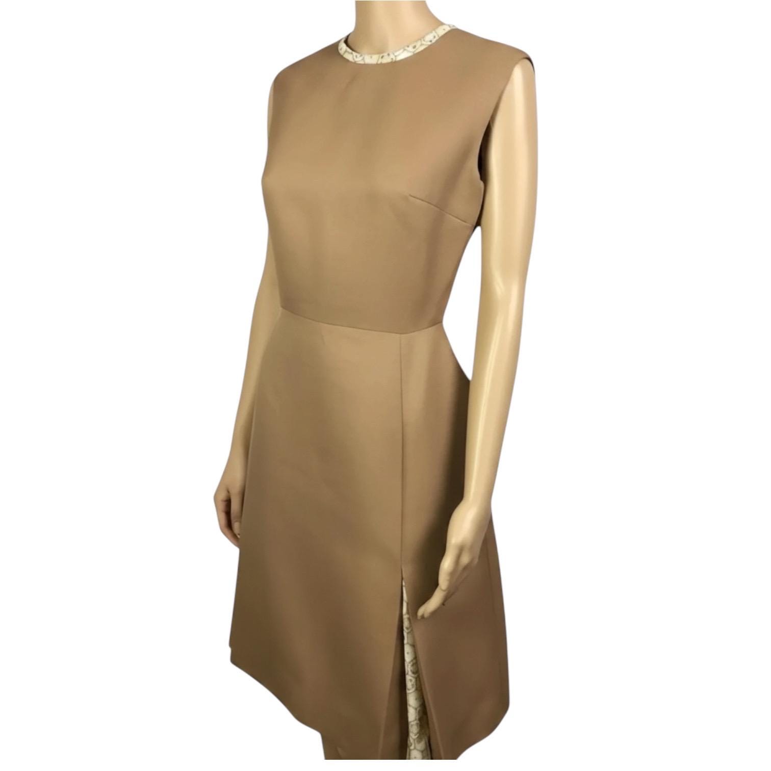 Vintage 1970s Petite Francaise Mod Beige Daisy Floral Trim Shift Dress  Medium - Etsy Israel