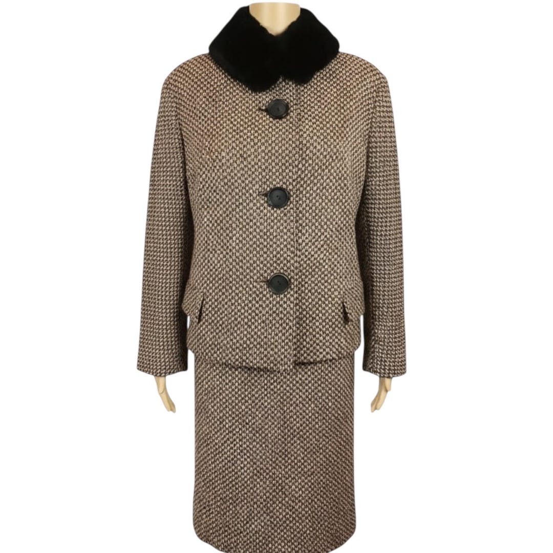 ジャケット・アウター 60s Vintage Heavy Tweed Wool Gang Coat Vintage 1960s Brown Tweed Wool Faux Fur Collar Jacket & Pencil