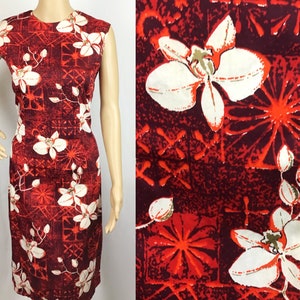 Vintage 1960s Mid Century Pin Up Dark Red & White Tropical Hawaiian Floral Print Shift Dress Medium