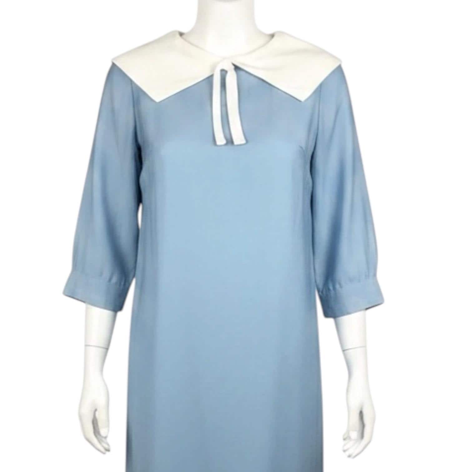 Vintage 1960s Mod Blue & White Sailor Collar Shift Dress Small Vintage 1960s Mod Blue & White Sailor Collar Shift Dress Small