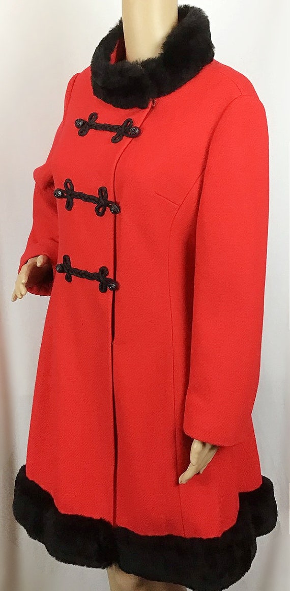 Vintage American 1960s Mod Red Wool Black Faux Fu… - image 5