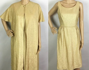 Vintage 1960s Mid Century Pin Up Gold Lurex vestido de cóctel y traje de abrigo swing a juego conjunto pequeño