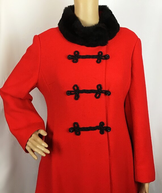 Vintage American 1960s Mod Red Wool Black Faux Fu… - image 4