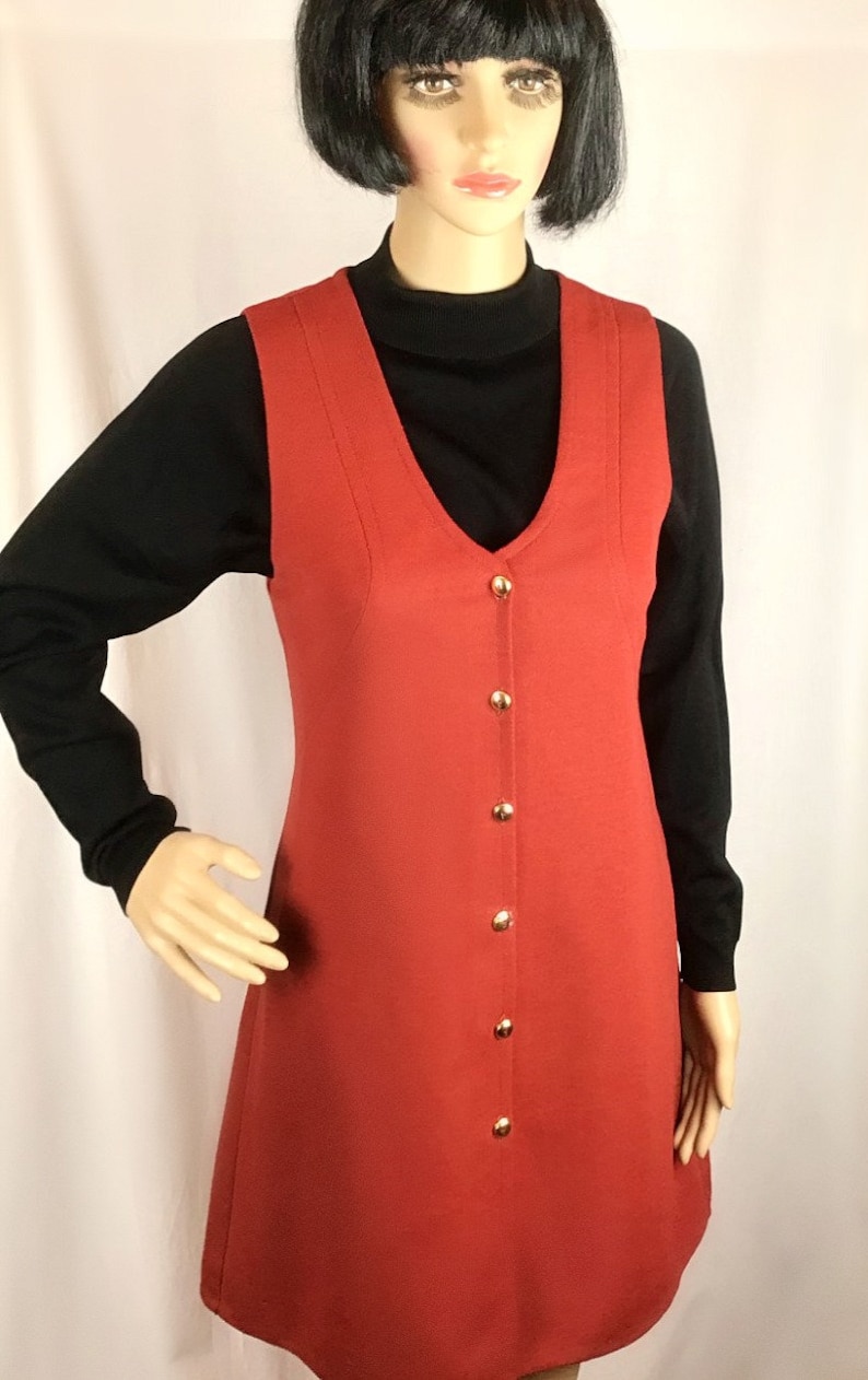 Vintage 60s 70s St Michael label Mod Rust Burnt Umber Red Crimplene Scooter Mini Pinafore Shift Dress Small