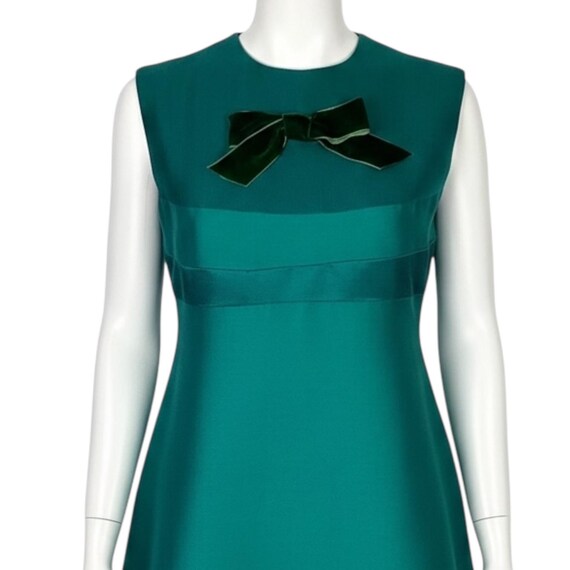 Vintage 1960s Designer Peggy French Couture Mod Green Velvet Bow Mini Shift Dress Small-Medium