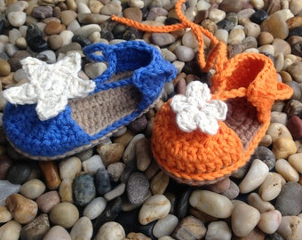 Crochet Pattern * Baby Espadrilles with Starfish or Flower * Instant Download Pattern # 429 + a gift